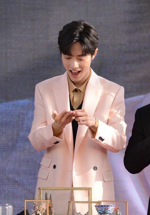 杨紫和肖战最新爆料音乐,青春旋律，情感共鸣